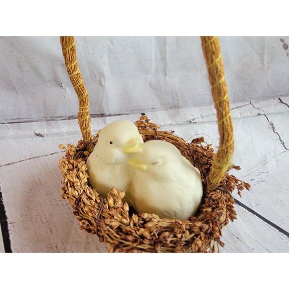 Ceramic Birds Grapevine Nest Springtime Easter Spring Cottage Decor 6in Tall - Picture 2 of 7